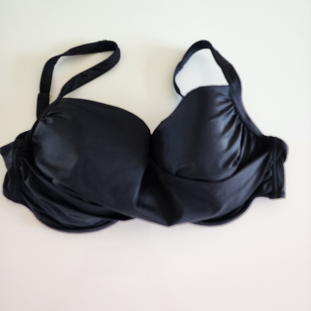 Soma Swim Twist Front Bikini Top, Black, 40DD, Plus Size